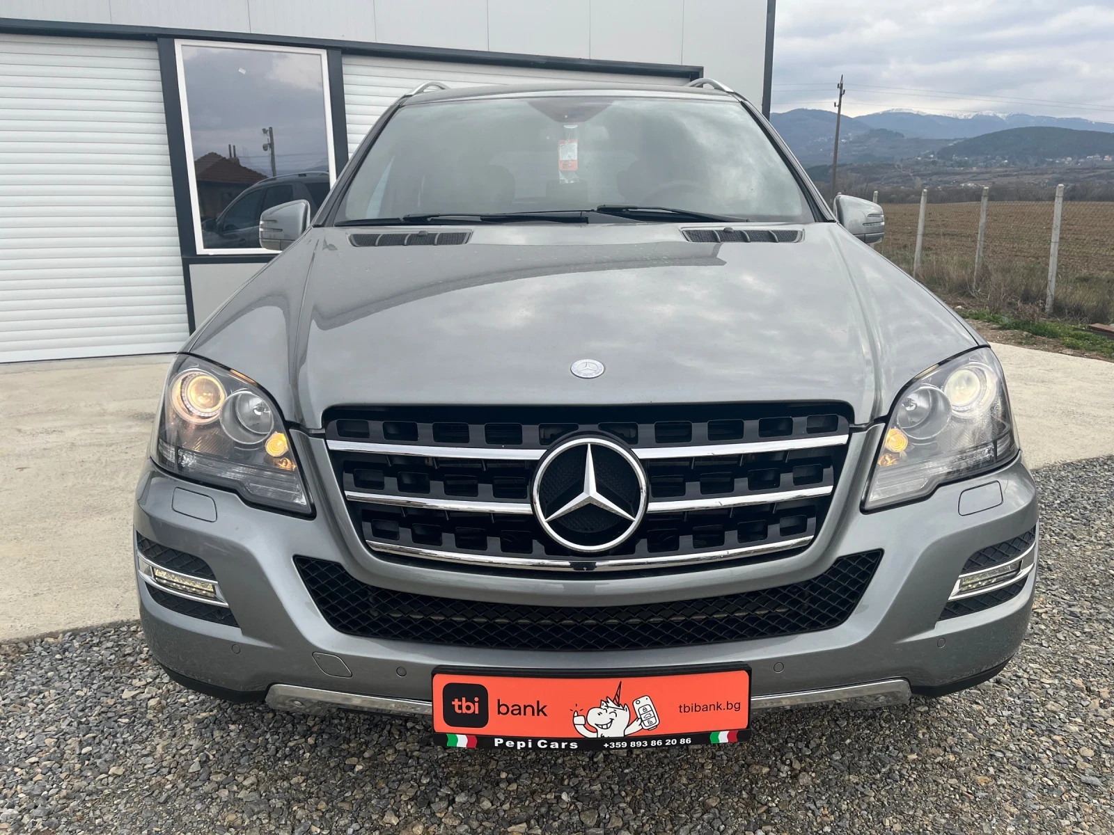 Mercedes-Benz ML 350 3.5CDi 4-MATIC /Grand Edition, снимка 2 - Автомобили и джипове - 53917948