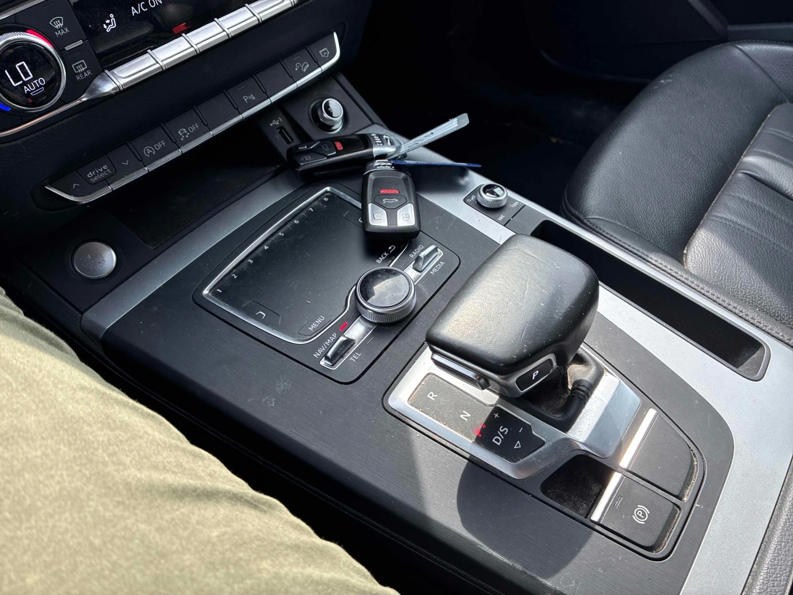 Audi Q5 KOMFORT* CAR FAX * ���� ������ * ���� �� �� *  | Mobile.bg � ����������� 11