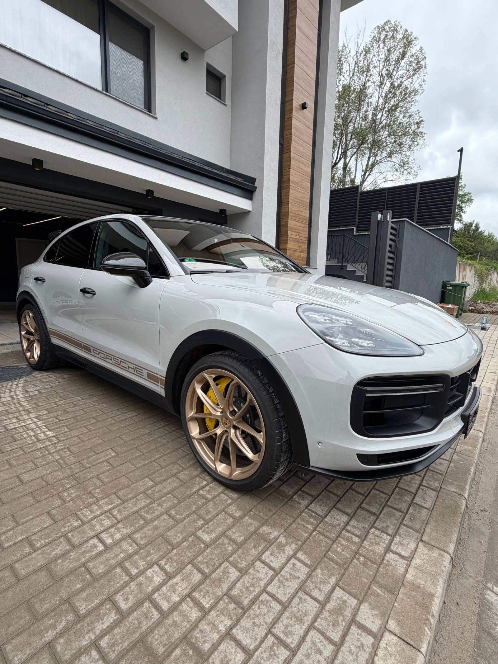 Porsche Cayenne TURBO GT, снимка 5 - Автомобили и джипове - 54482340