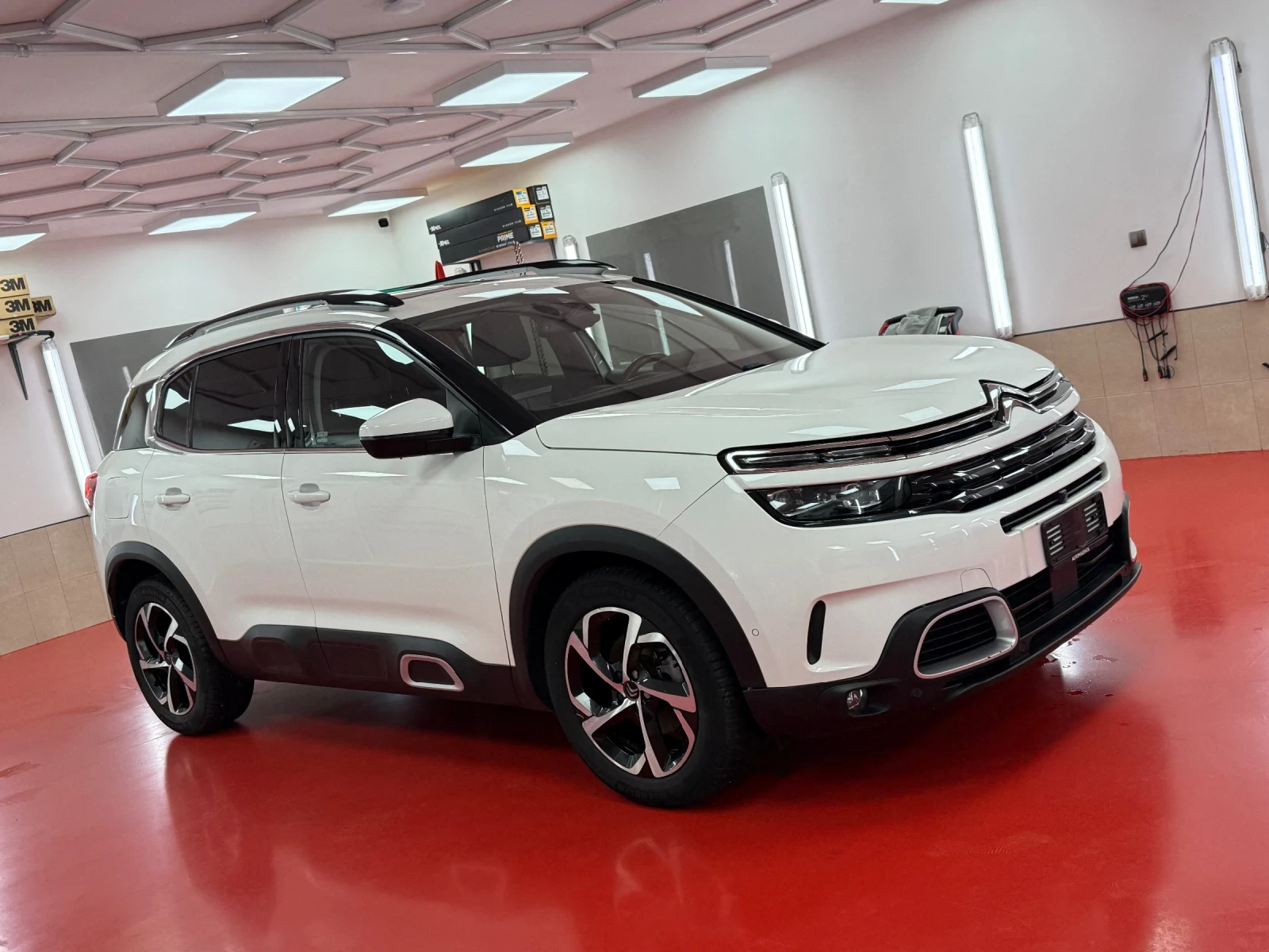 Citroen C5 Aircross 2.0 HDI 177 ПАНОРАМА, ДИСТРОНИК КАМ360, снимка 16 - Автомобили и джипове - 54795876