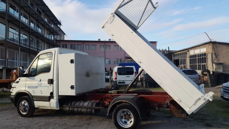 Iveco Daily 35c12 Самосвал Клима , снимка 4 - Бусове и автобуси - 53027829