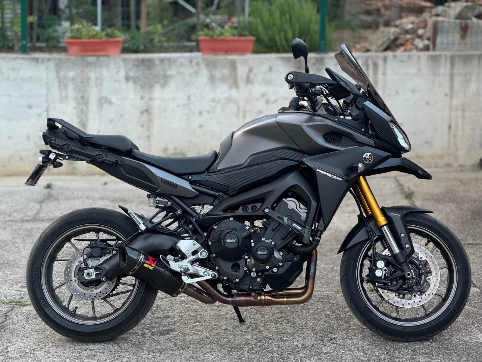 Yamaha Mt-09 TRACER AKRAPOVIC - изображение 2