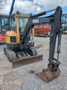Багер Volvo ECR 28, снимка 2