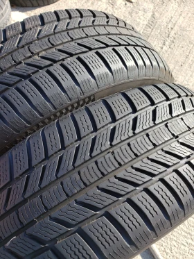 Гуми Зимни 215/65R16, снимка 4