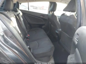 Toyota Prius Le Awd-E * КРАЙНА ЦЕНА* , снимка 8