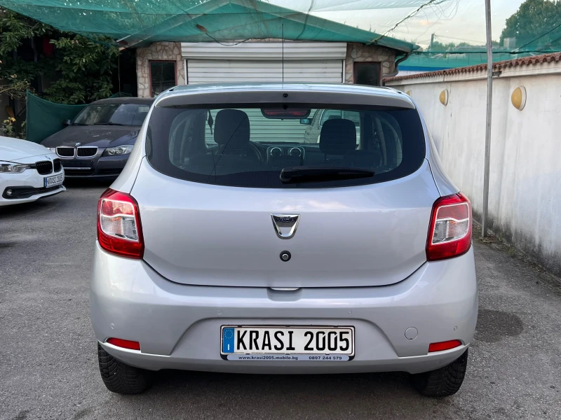 Dacia Sandero 1.2I ГАЗОВ ИНЖЕКЦИОН NAVI, снимка 5 - Автомобили и джипове - 46869543