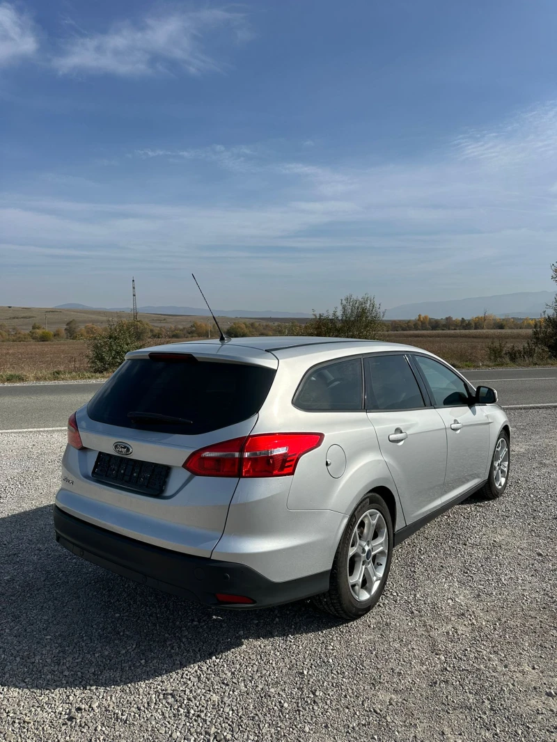 Ford Focus 1.5tdci , снимка 5 - Автомобили и джипове - 47760348