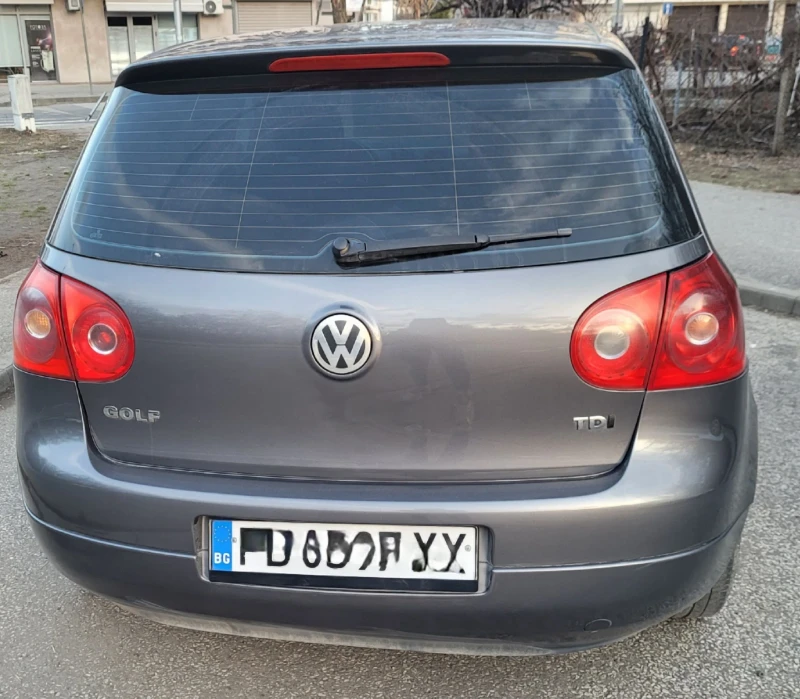 VW Golf, снимка 4 - Автомобили и джипове - 48999742