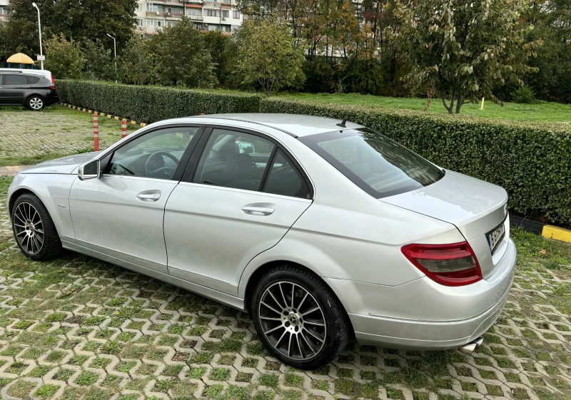 Mercedes-Benz C 220 C 220CDI, снимка 7 - Автомобили и джипове - 49507572