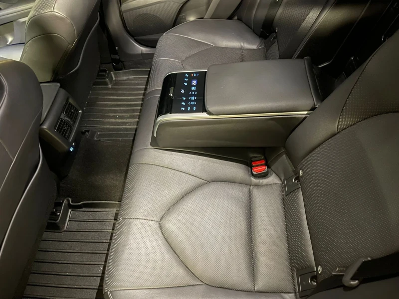 Toyota Camry Lucshary , снимка 9 - Автомобили и джипове - 50404771