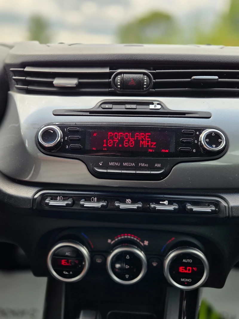 Alfa Romeo Giulietta 1.6M-JET 105к.с., снимка 11 - Автомобили и джипове - 51492240