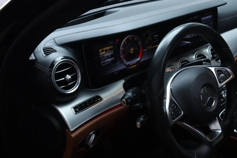 Mercedes-Benz E 350 E350 AMG Pack, снимка 7 - Автомобили и джипове - 52866197