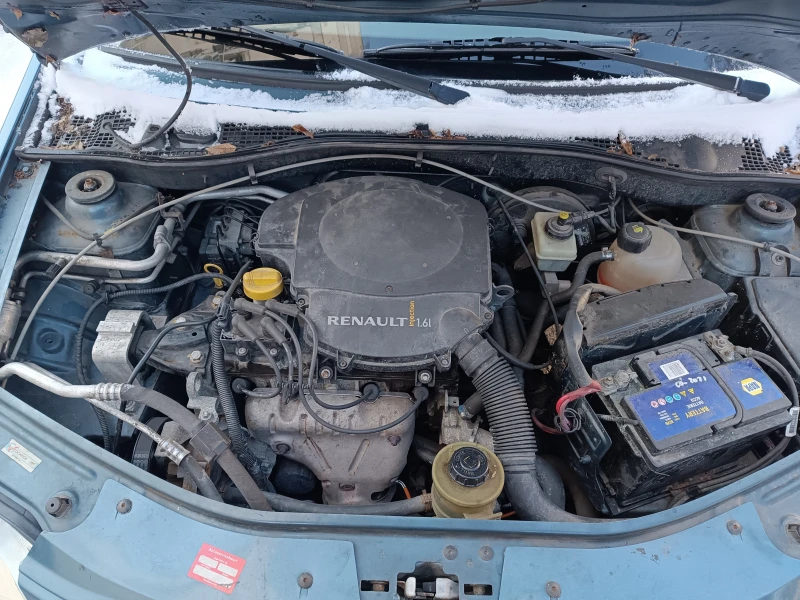 Dacia Logan, снимка 10 - Автомобили и джипове - 53083951