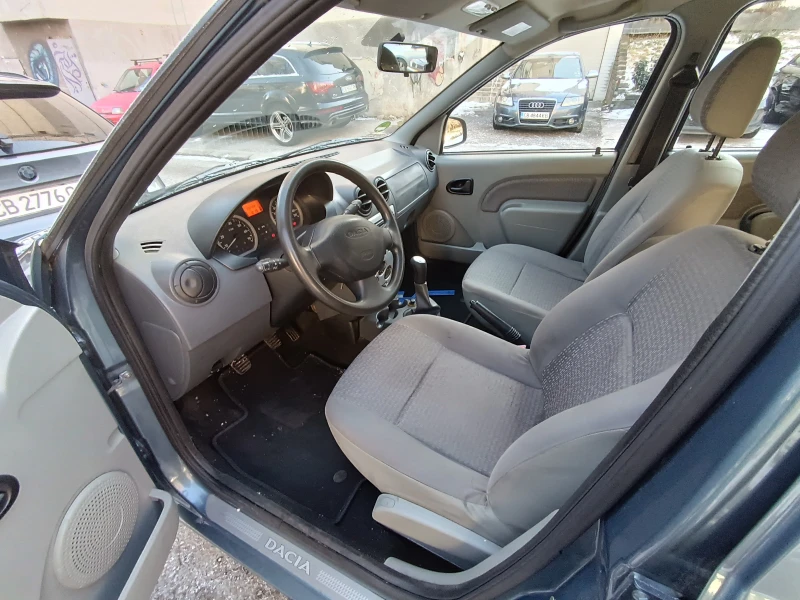 Dacia Logan, снимка 7 - Автомобили и джипове - 53083951