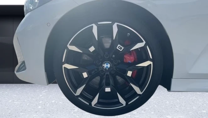 BMW 330 i xDrive = M-Sport Pro = Гаранция, снимка 3 - Автомобили и джипове - 55889789