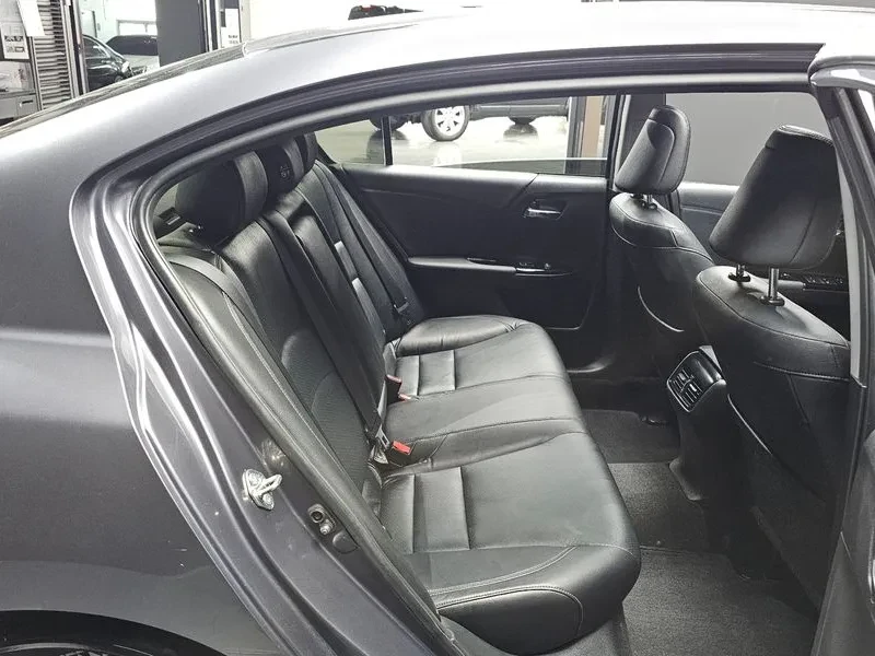 Honda Accord 2.4 9Th Generation, снимка 11 - Автомобили и джипове - 55985199