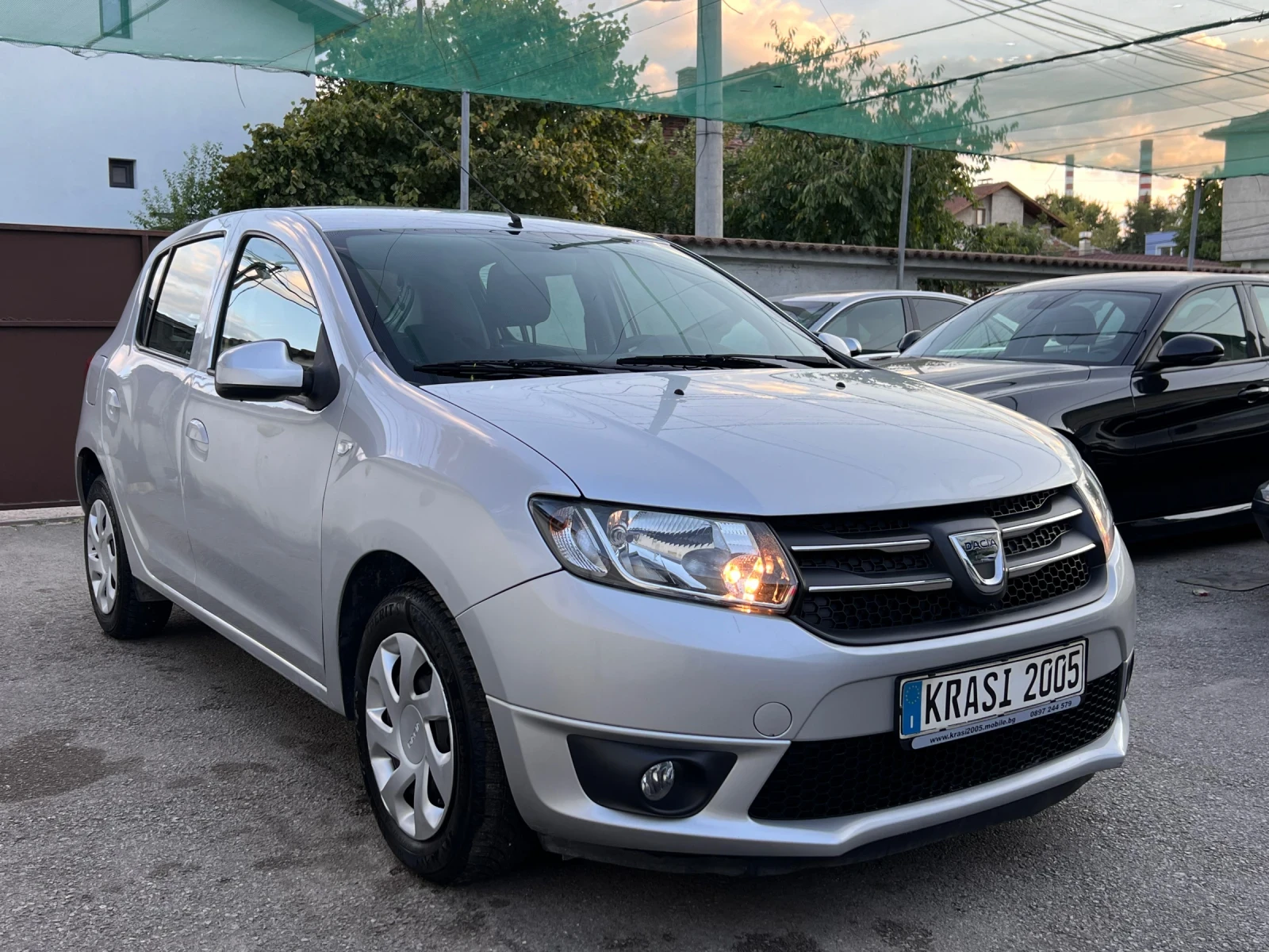 Dacia Sandero 1.2I ГАЗОВ ИНЖЕКЦИОН NAVI - изображение 3