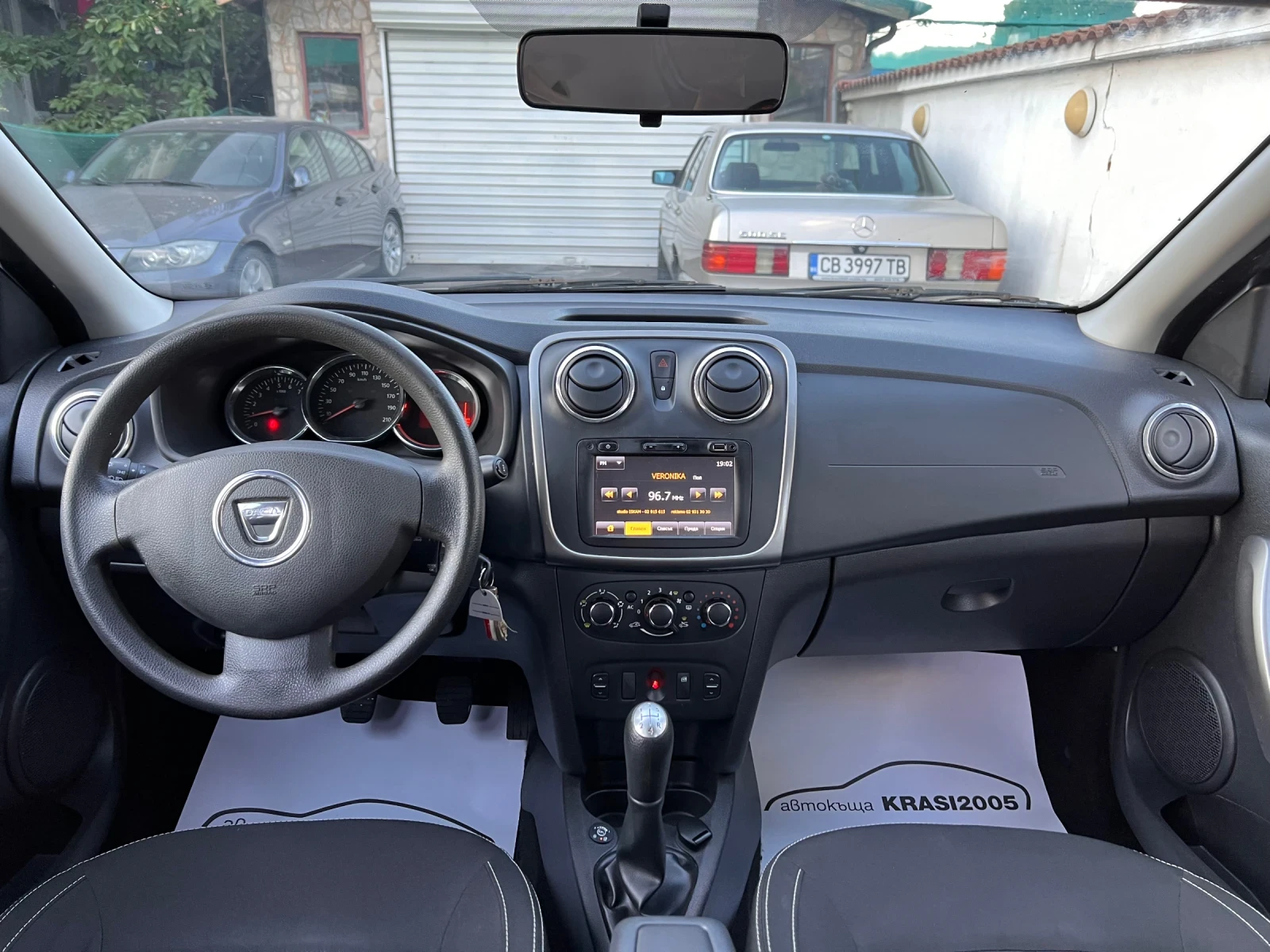 Dacia Sandero 1.2I ГАЗОВ ИНЖЕКЦИОН NAVI - изображение 10