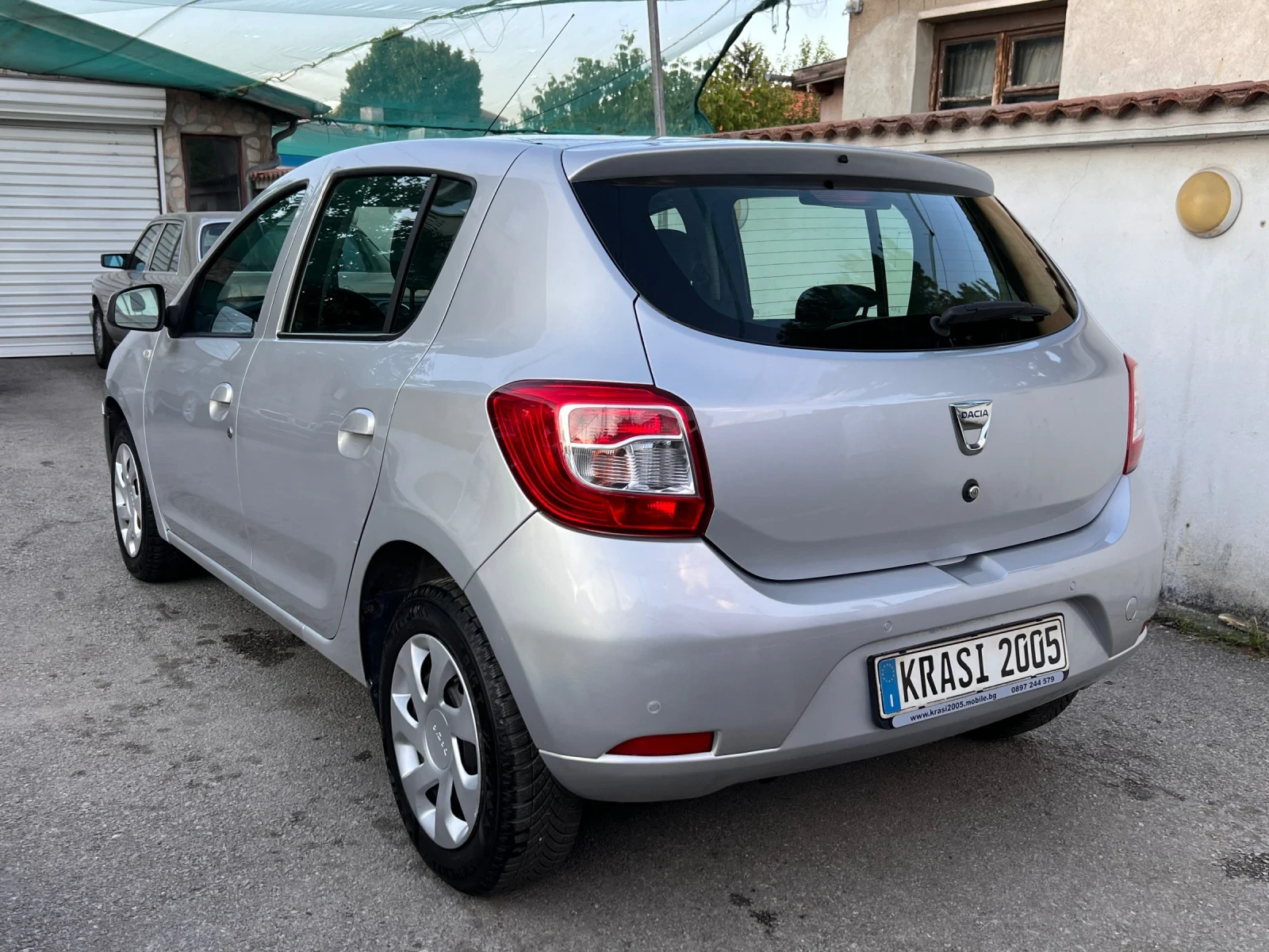 Dacia Sandero 1.2I ГАЗОВ ИНЖЕКЦИОН NAVI - изображение 4