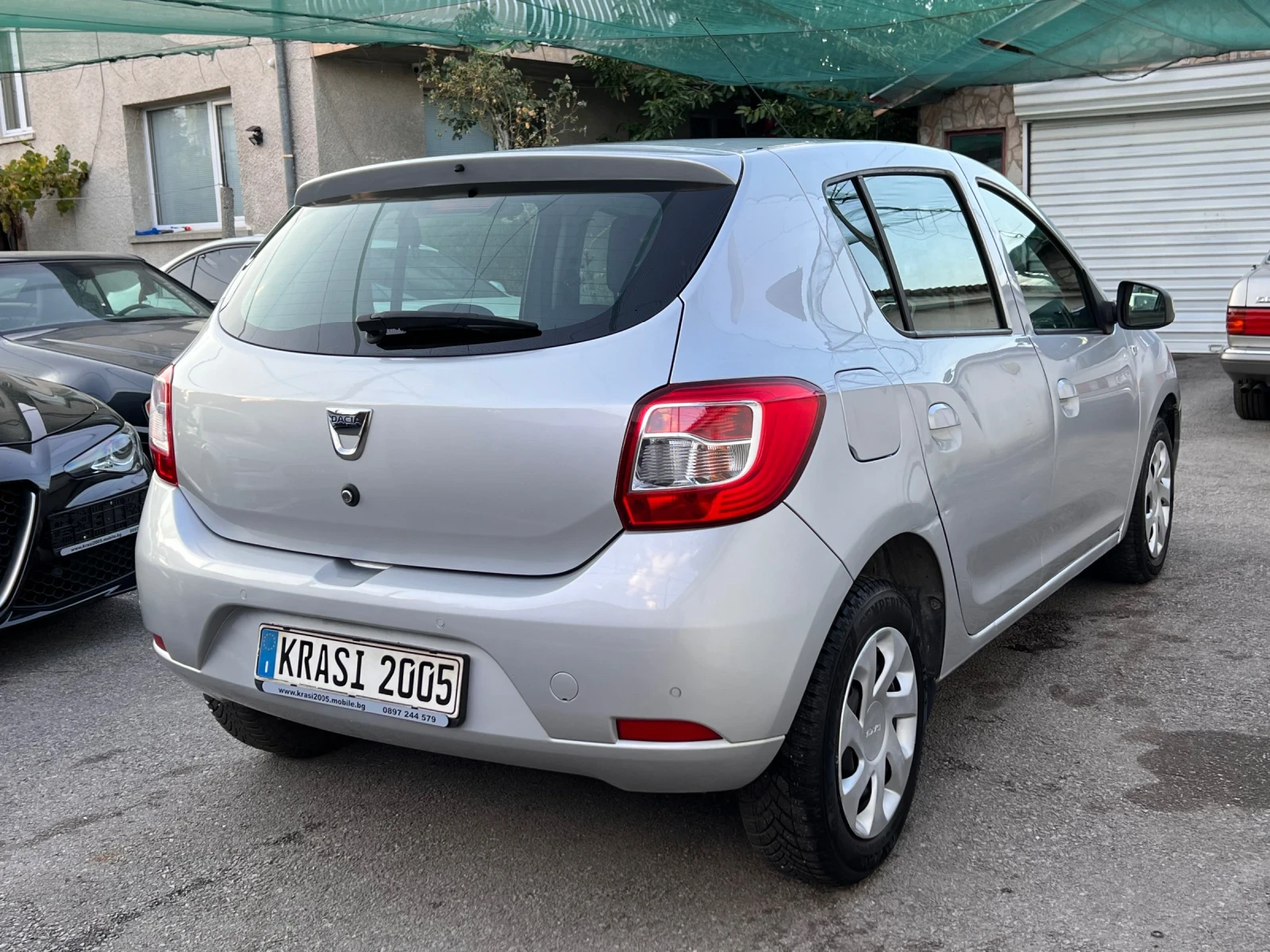 Dacia Sandero 1.2I ГАЗОВ ИНЖЕКЦИОН NAVI - изображение 6