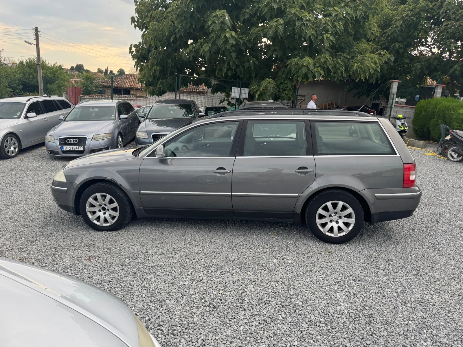 VW Passat 1.9тди 131к.с КЛИМАТРОНИК  - изображение 8