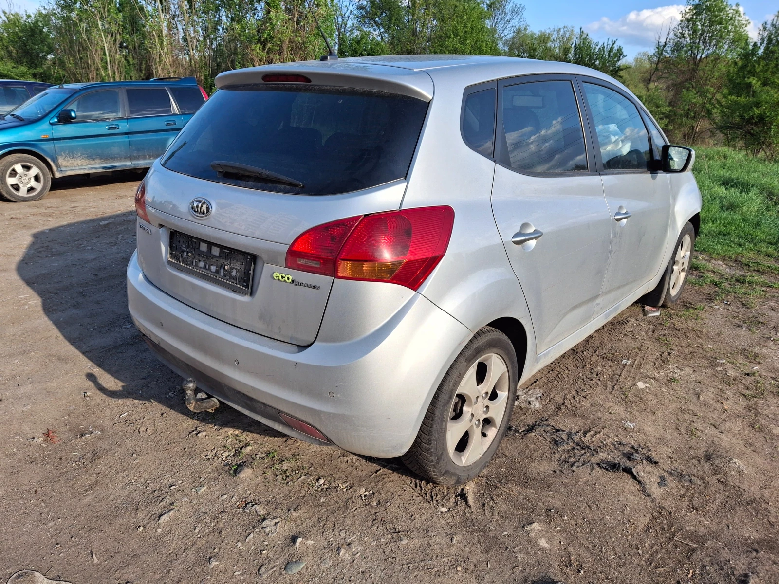 Kia Venga 1.4 D НА ЧАСТИ - изображение 2