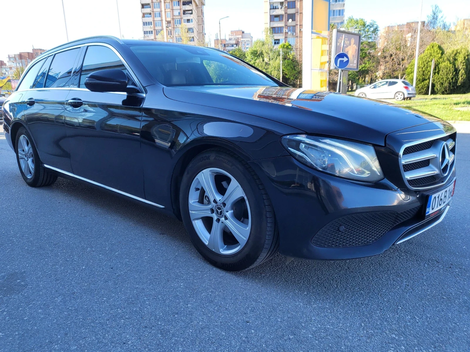 Mercedes-Benz E 220  - изображение 7