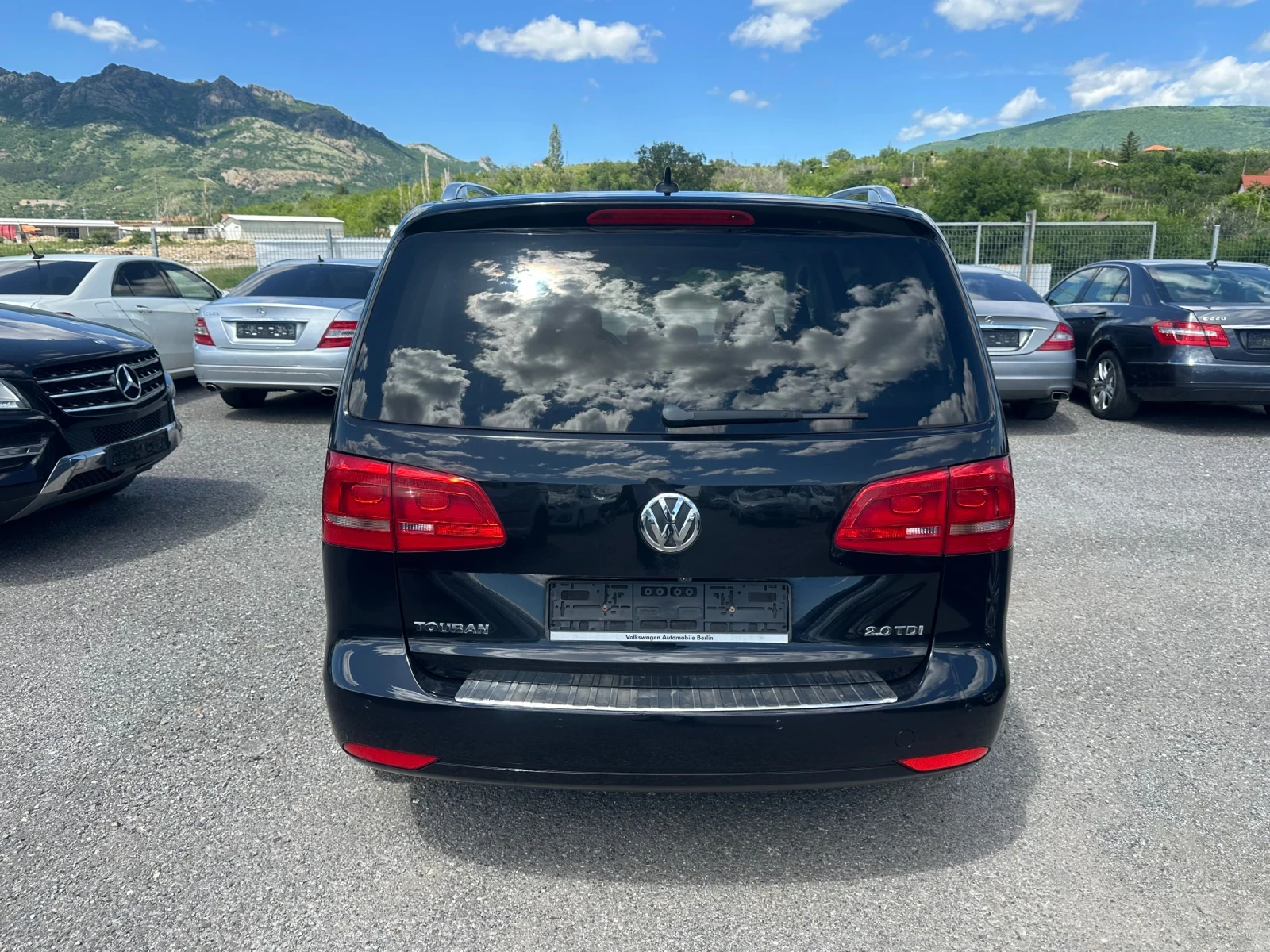 VW Touran HIGHLINE* 2.0TDI* 140к.с* DSG* LED* КАМЕРА* ПАНО - изображение 5