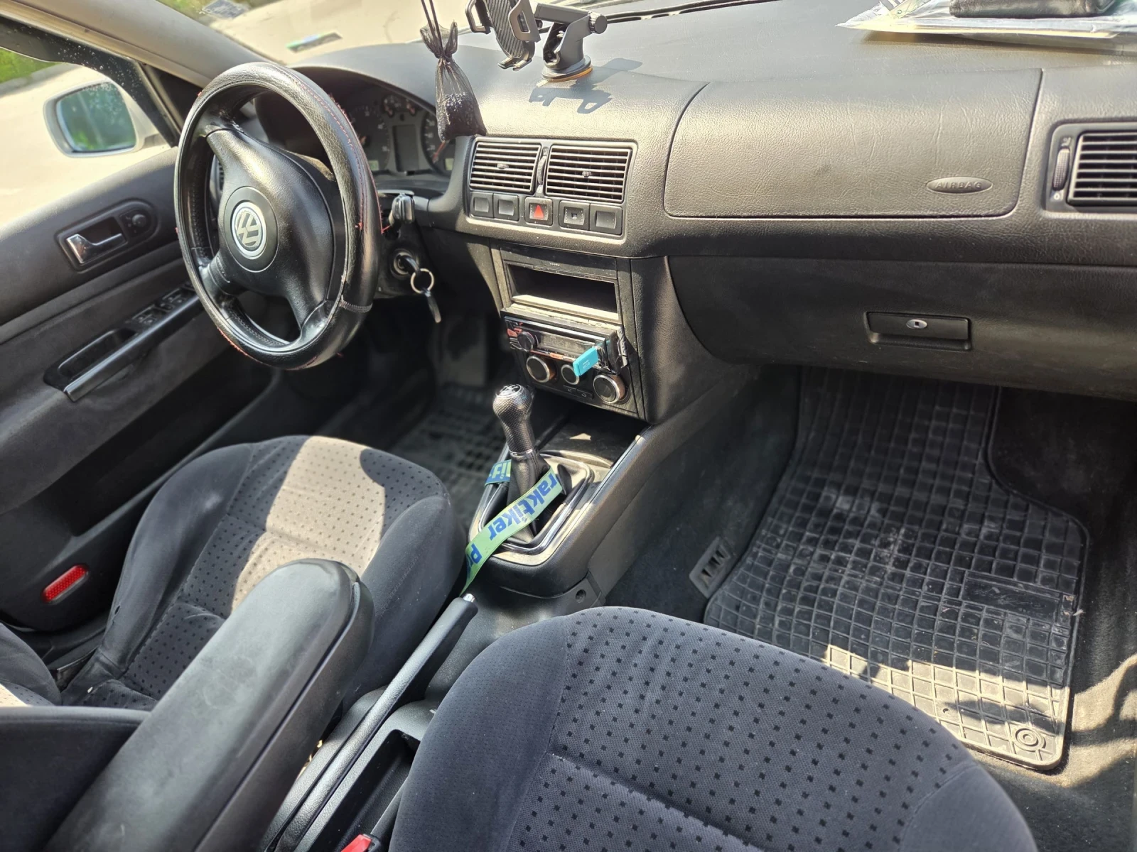 VW Golf  - изображение 10