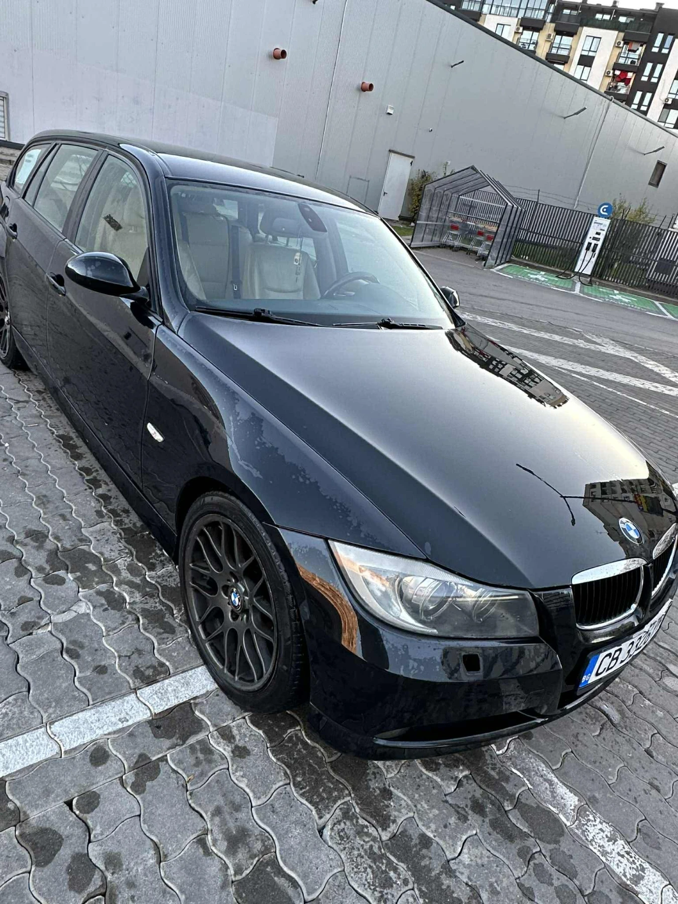 BMW 320