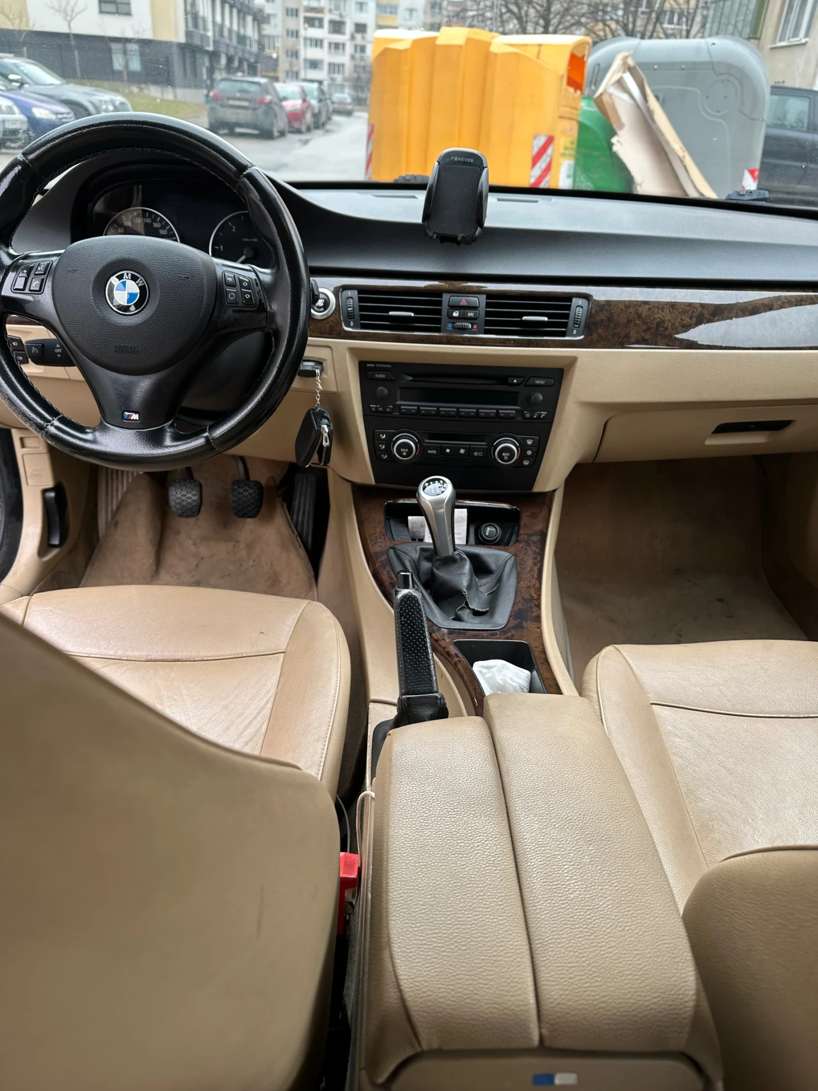 BMW 320, снимка 11 - Автомобили и джипове - 53387993