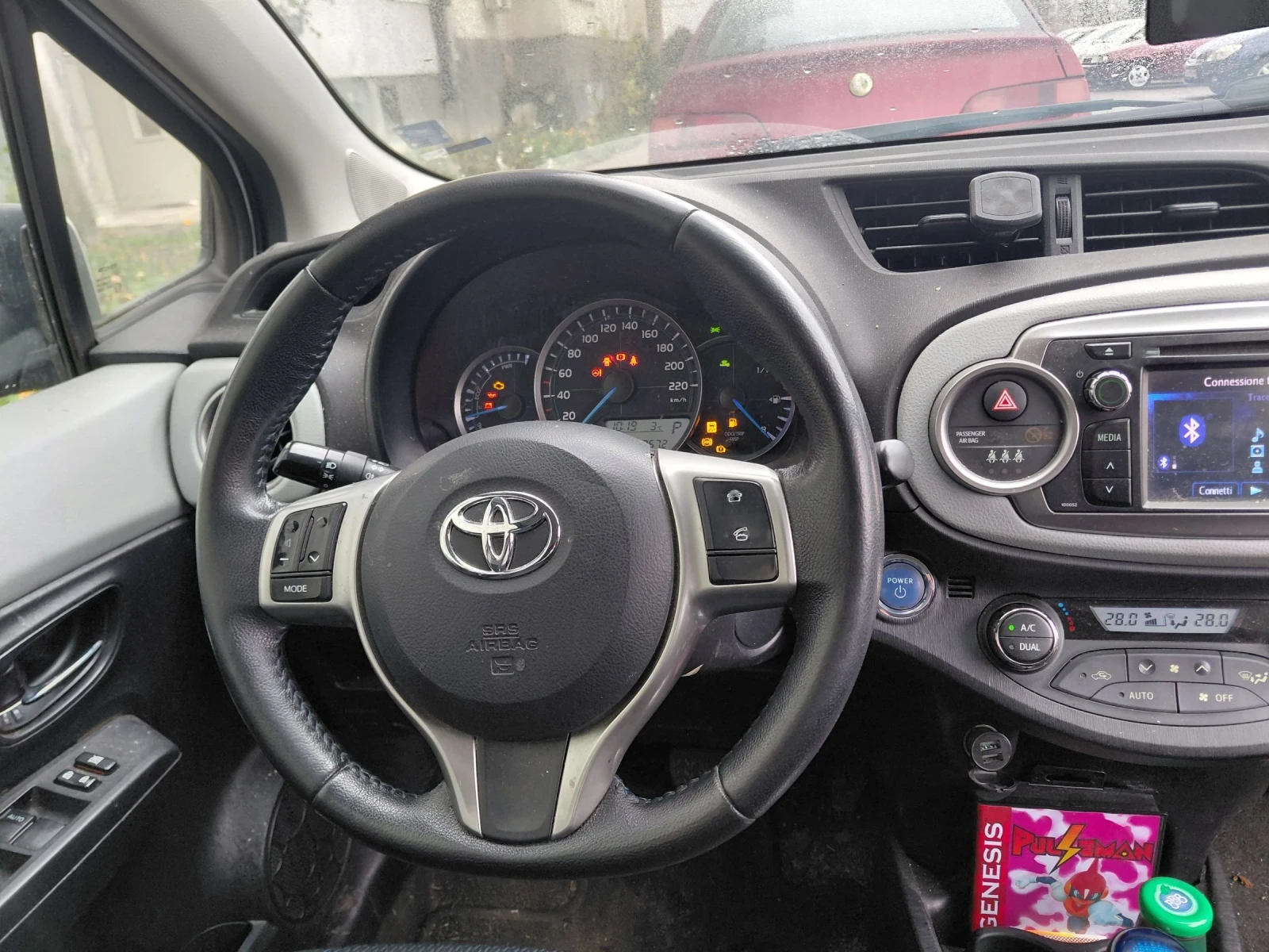 Toyota Yaris  - изображение 5