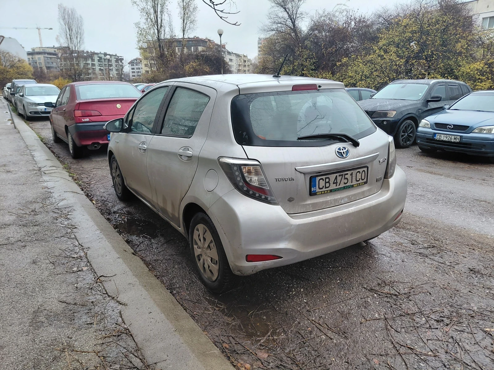 Toyota Yaris  - изображение 2