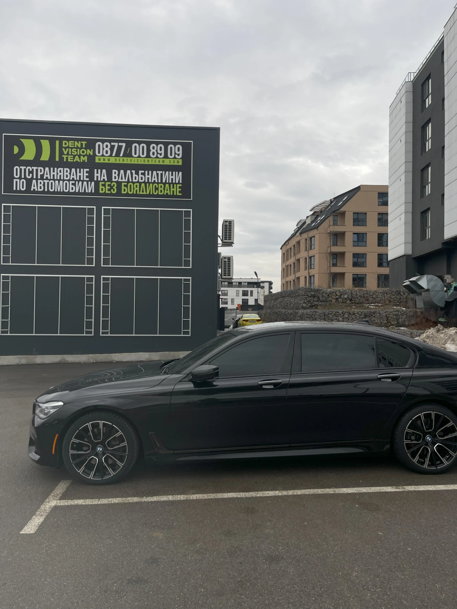 BMW 750 M-Sport Harman Kardon - изображение 8