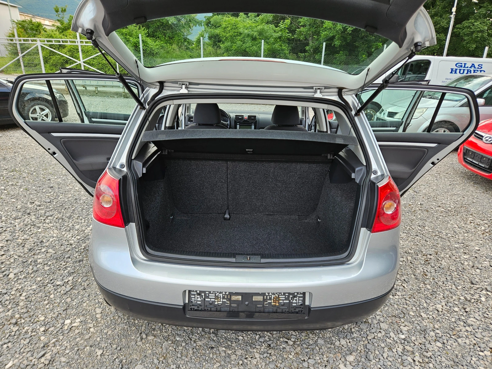 VW Golf 1.4 бензин 80кс, снимка 15 - Автомобили и джипове - 54634097