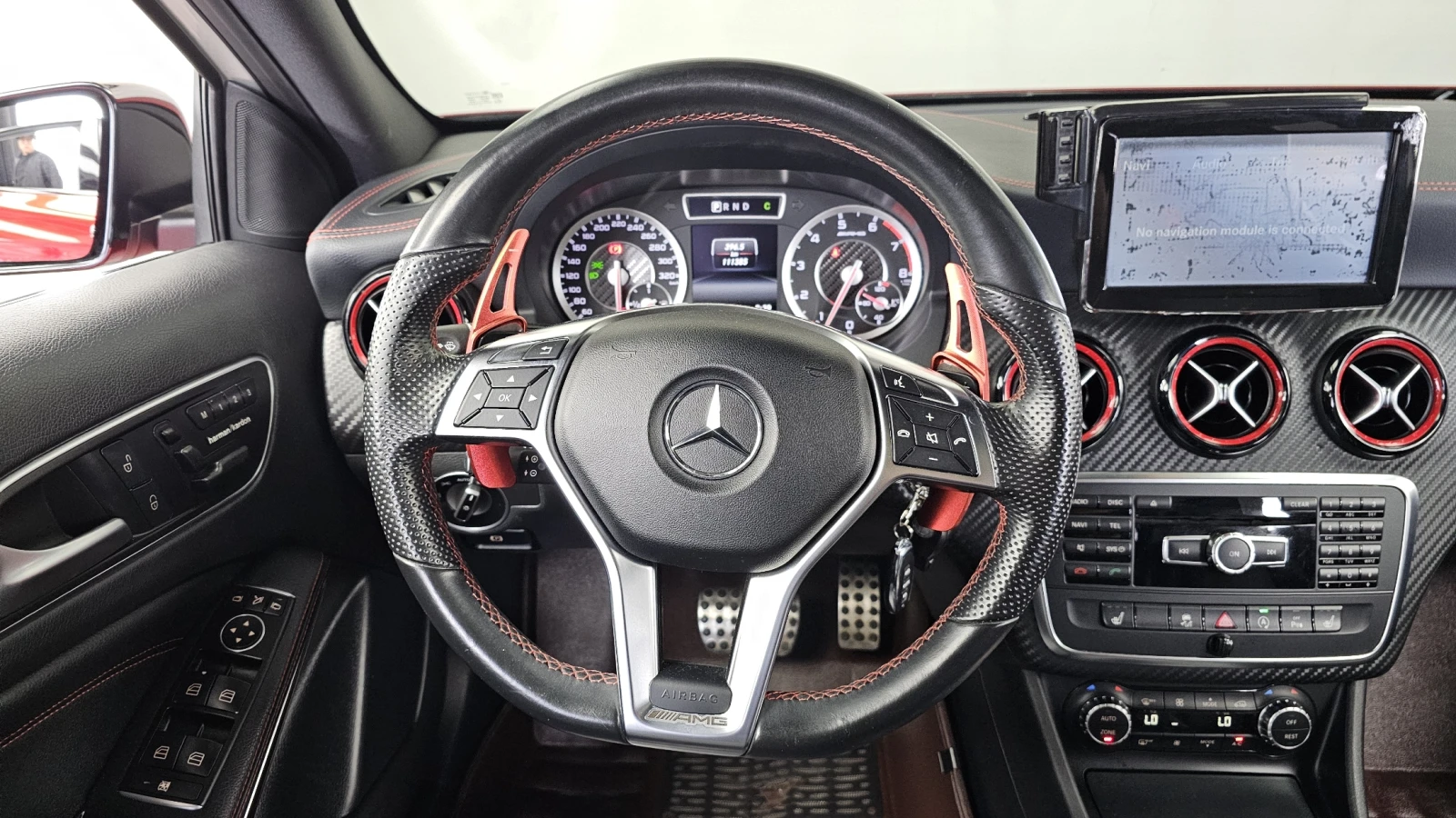 Mercedes-Benz A45 AMG КРАЙНА ЦЕНА, снимка 6 - Автомобили и джипове - 54645550