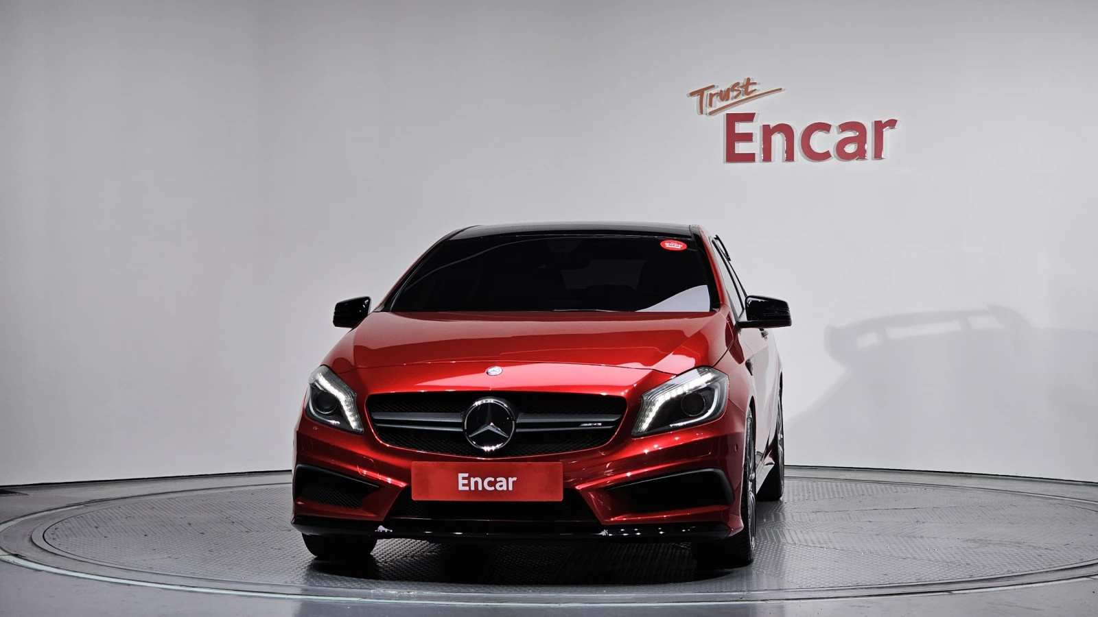 Mercedes-Benz A45 AMG КРАЙНА ЦЕНА, снимка 2 - Автомобили и джипове - 54645550