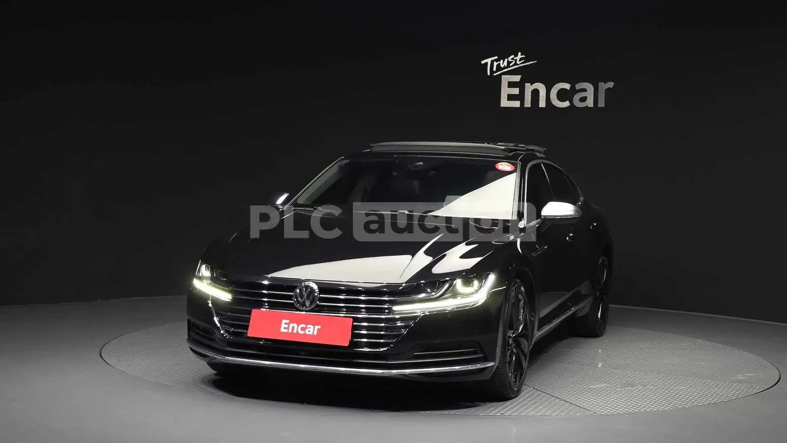 VW Arteon 2.0TDI PRESTIGE! PANO/HEAD-UP/CAM, снимка 3 - Автомобили и джипове - 55003607