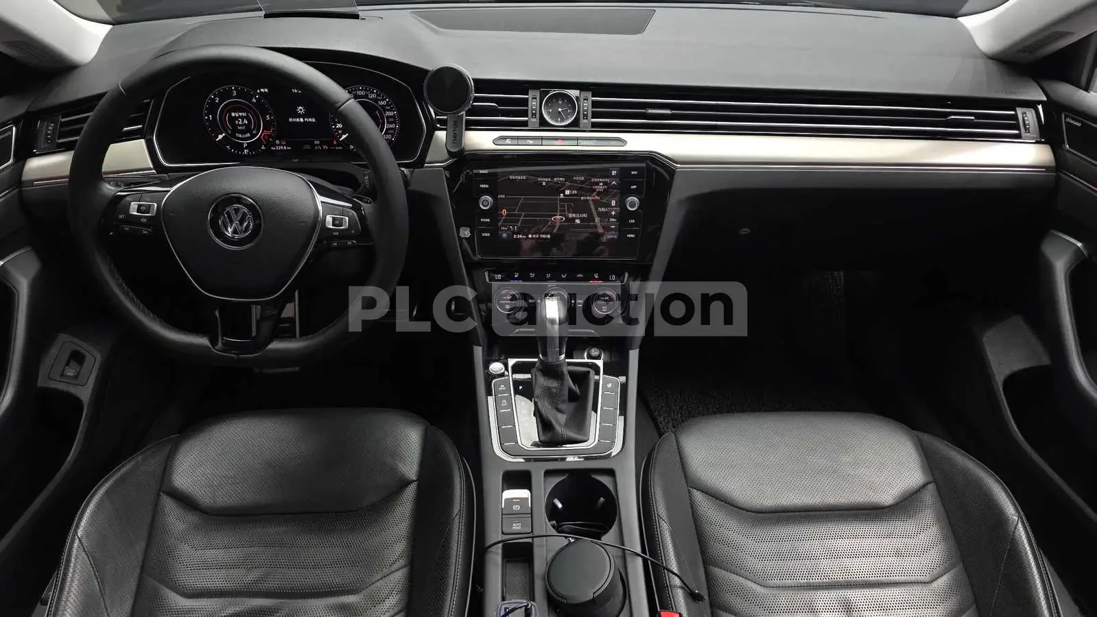VW Arteon 2.0TDI PRESTIGE! PANO/HEAD-UP/CAM, снимка 6 - Автомобили и джипове - 55003607