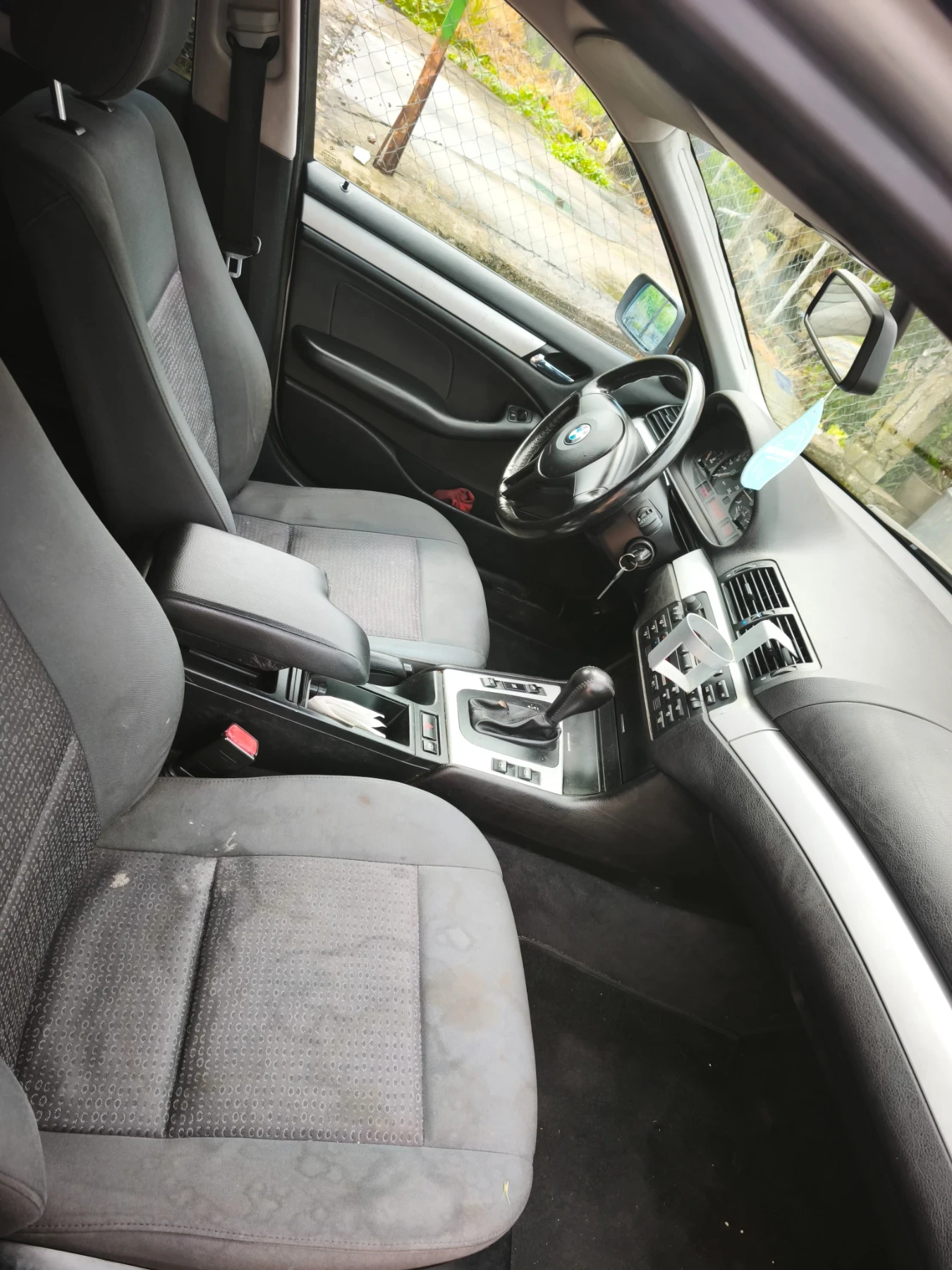 BMW 320, снимка 5 - Автомобили и джипове - 55006222