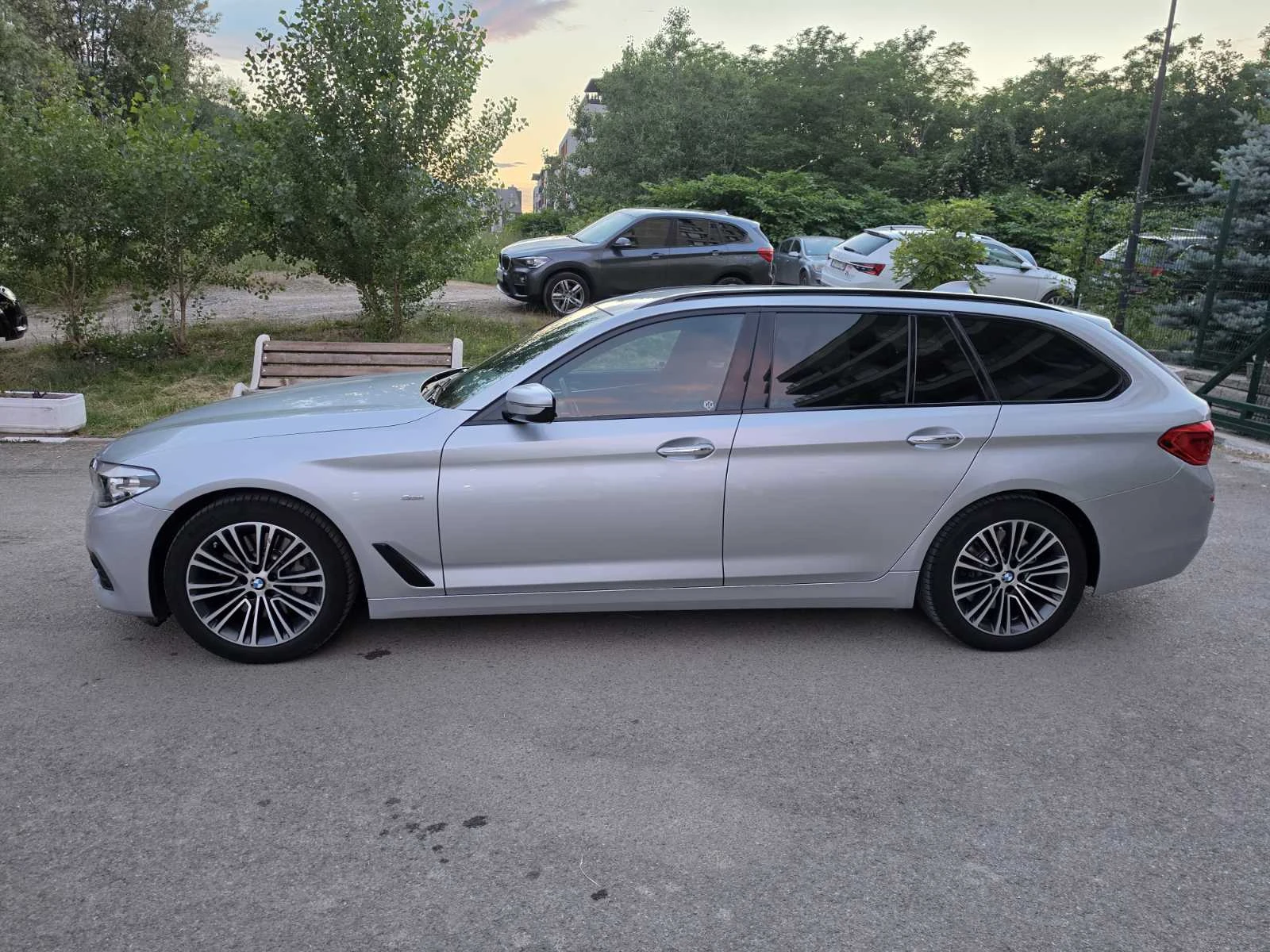 BMW 530 530D Sport Line СМЕНЕНИ ВЕРИГИ!, снимка 6 - Автомобили и джипове - 55171279