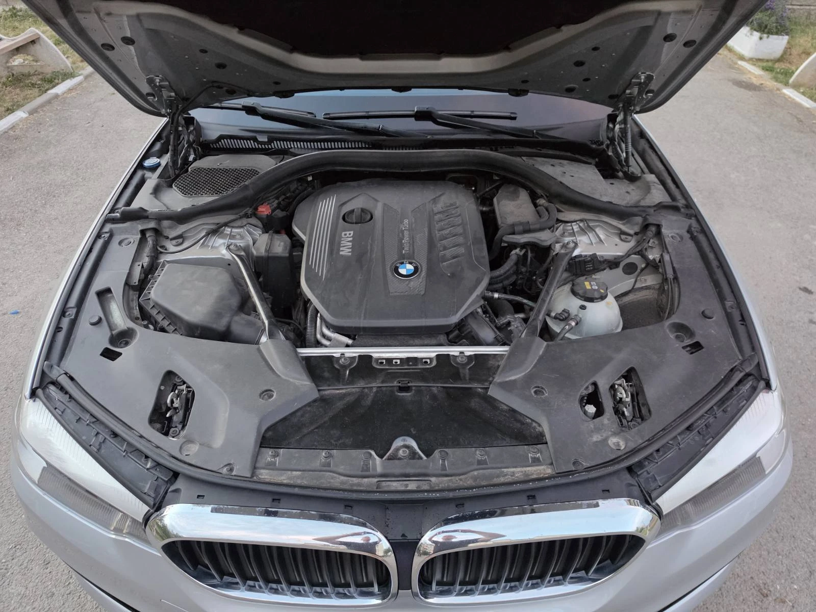 BMW 530 530D Sport Line СМЕНЕНИ ВЕРИГИ!, снимка 15 - Автомобили и джипове - 55171279