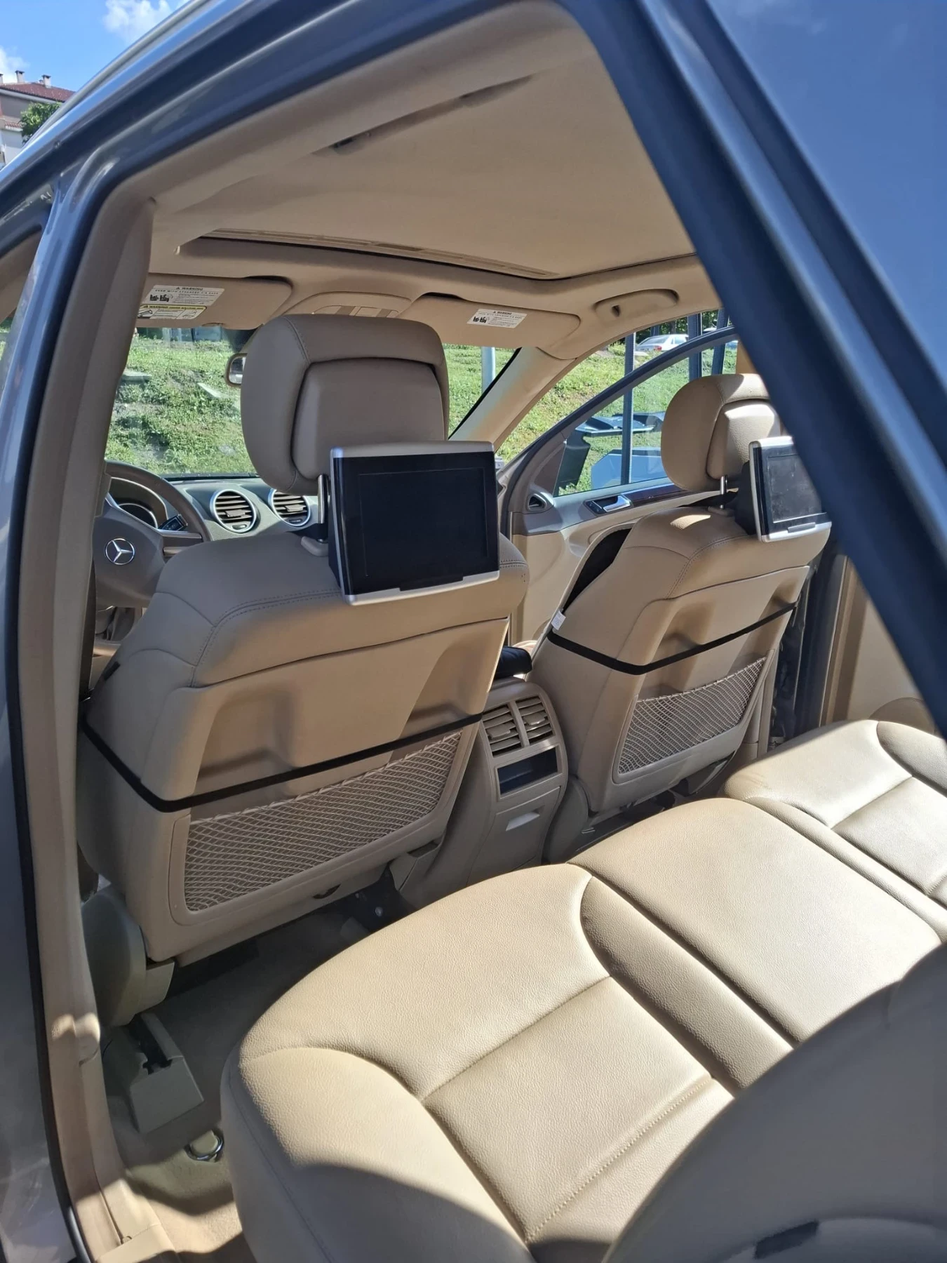 Mercedes-Benz ML 550 AMG Бартер / Лизинг Газ/Бензин , снимка 10 - Автомобили и джипове - 55179868