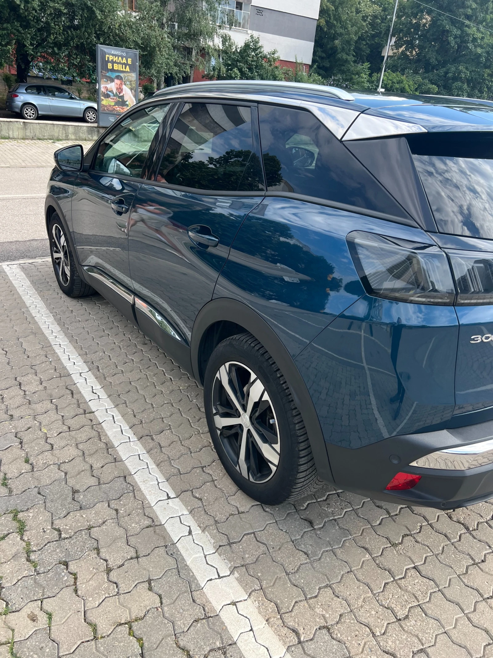Peugeot 3008 Allure + , снимка 8 - Автомобили и джипове - 55403981