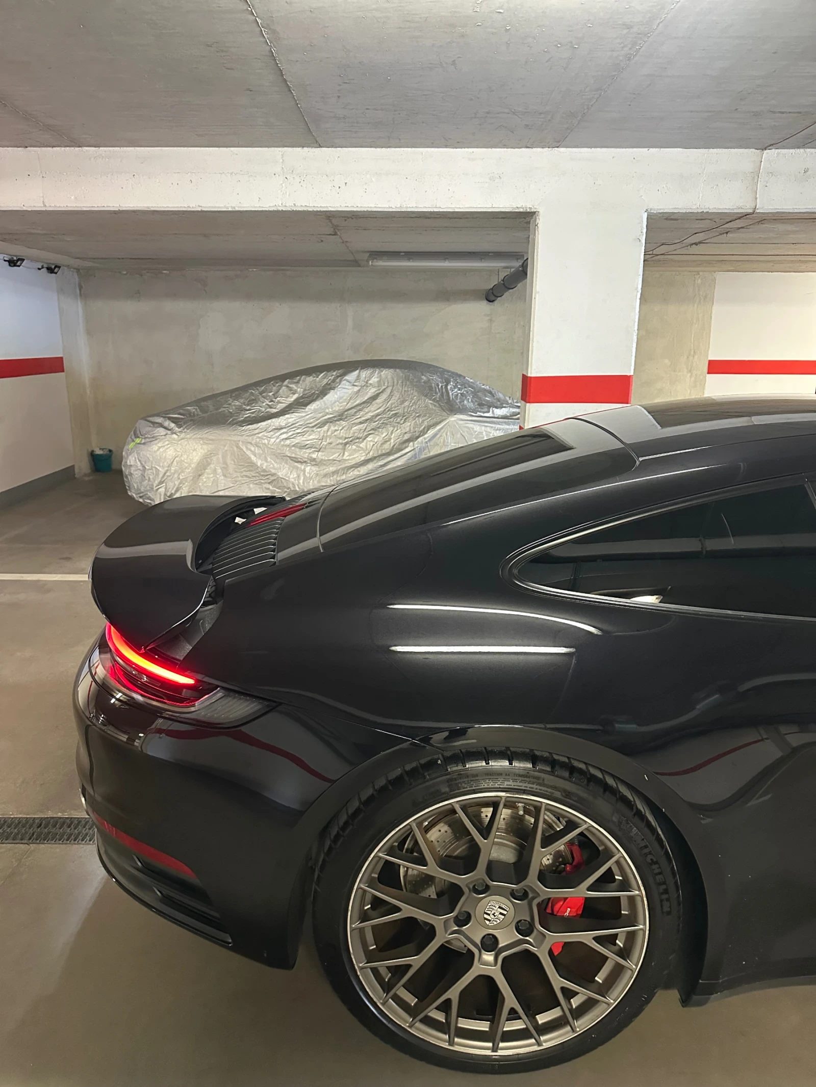 Porsche 911 CARRERA 4S ОТ ПЪРВИ СОБСВЕНИК, снимка 15 - Автомобили и джипове - 55453839