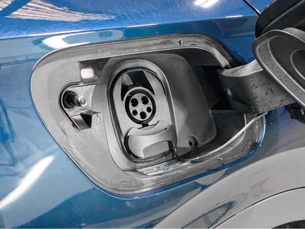 VW ID.4 Pro AWD, снимка 5 - Автомобили и джипове - 55642920