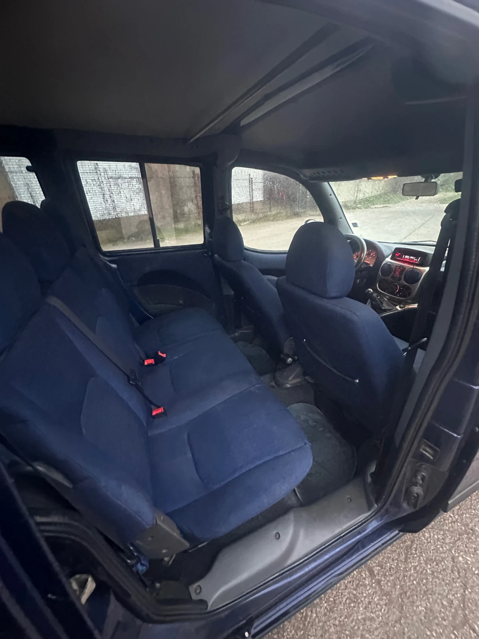 Fiat Doblo, снимка 11 - Автомобили и джипове - 55689492