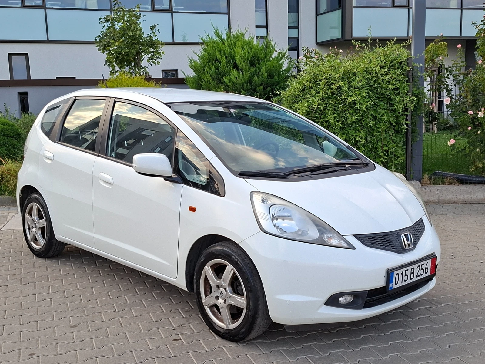 Honda Jazz 1.4i* (99кс)* FACELIFT* НОВ ВНОС* , снимка 10 - Автомобили и джипове - 55904700