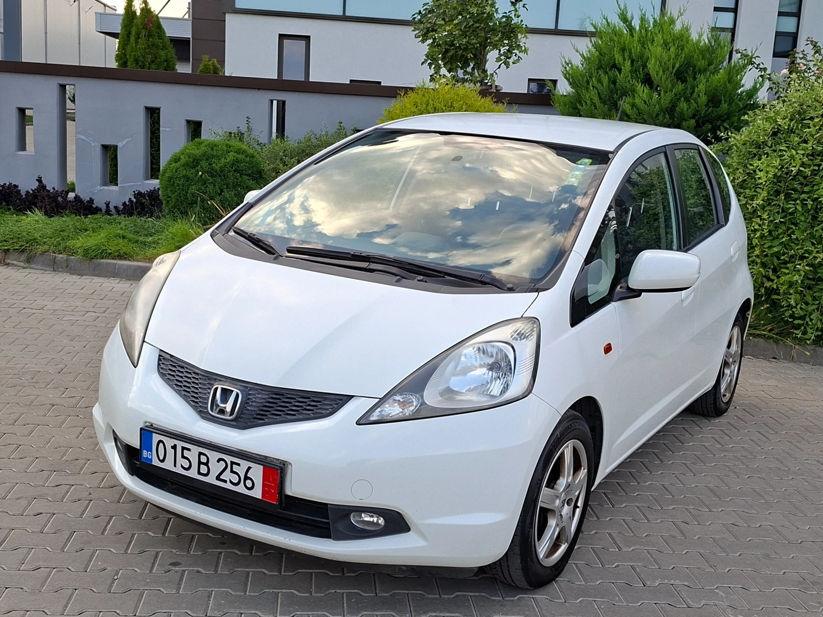 Honda Jazz 1.4i* (99кс)* FACELIFT* НОВ ВНОС* , снимка 2 - Автомобили и джипове - 55904700