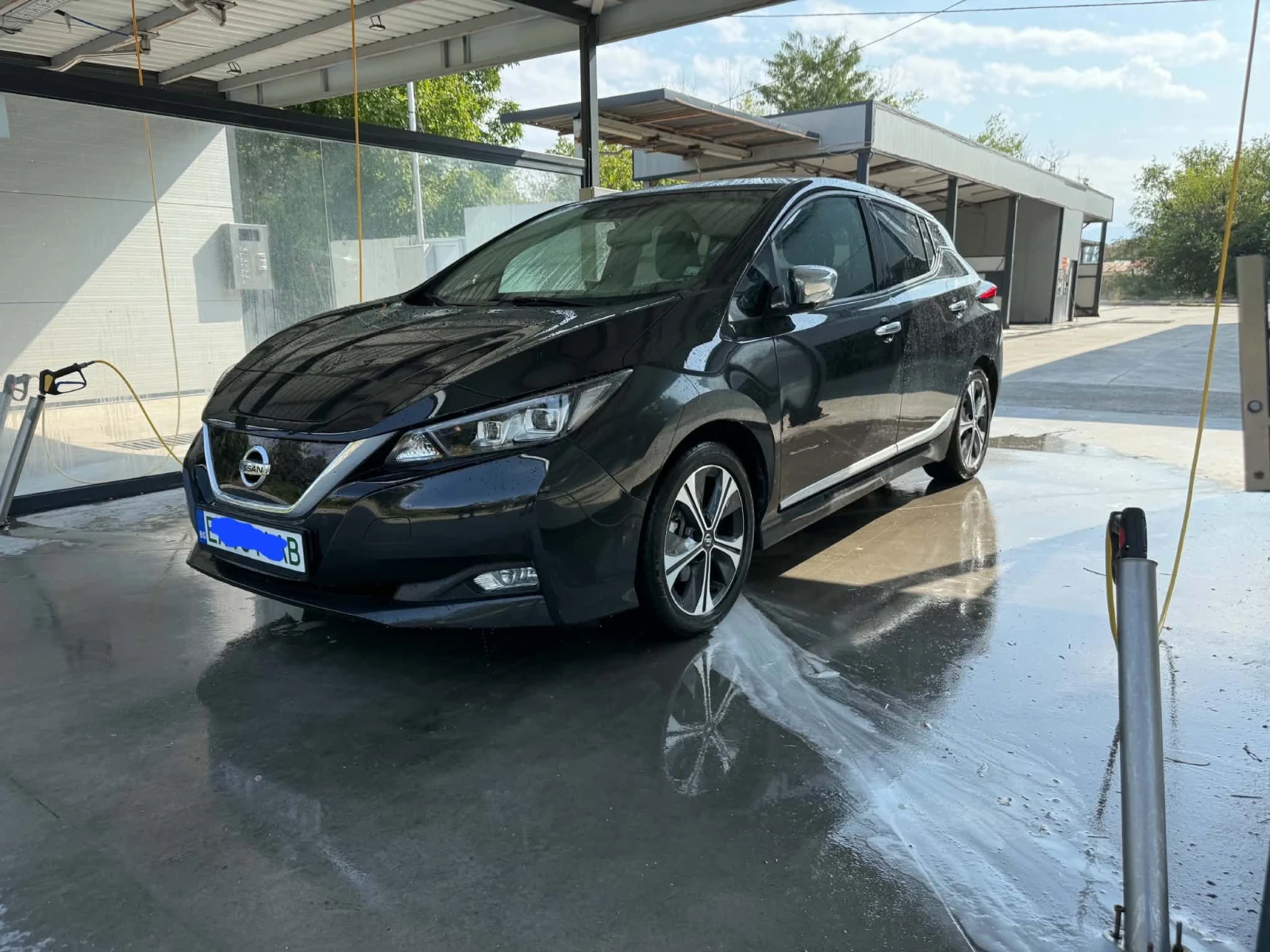 Nissan Leaf , снимка 6 - Автомобили и джипове - 55959484